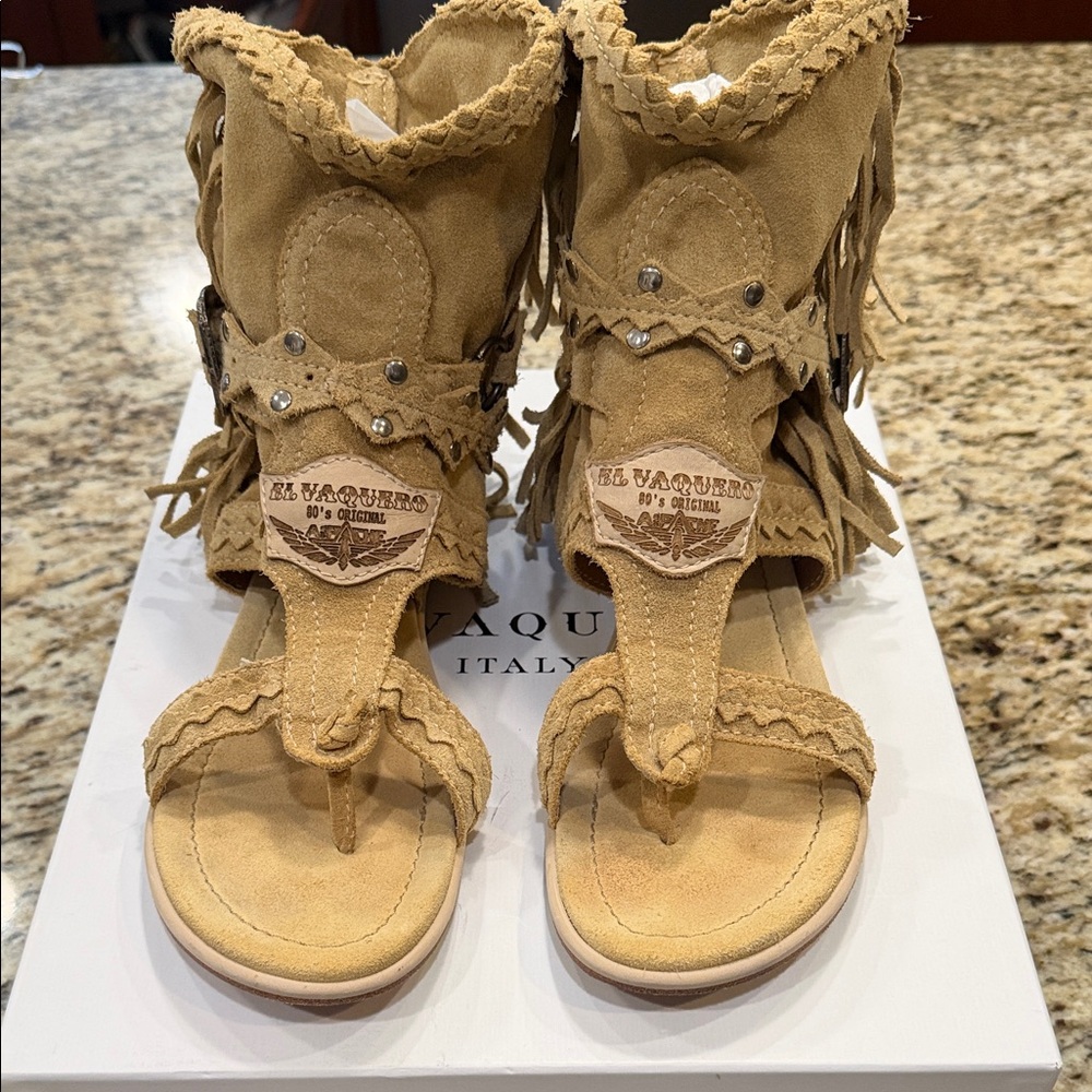 EL Vacquero Gwen Apex Stone sandals size 41 Women